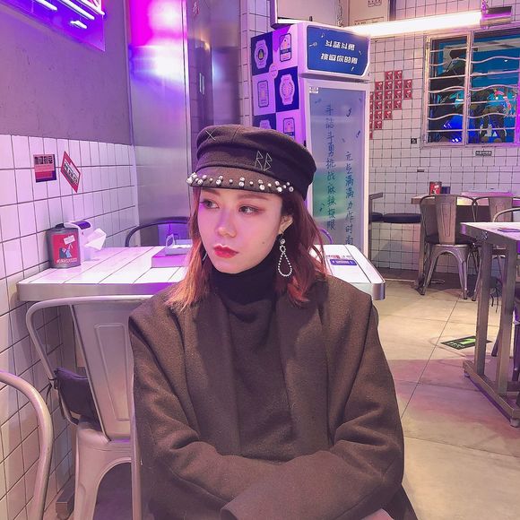 Profile Picture of Wendy Yang (@wendyyang123) on Poshmark