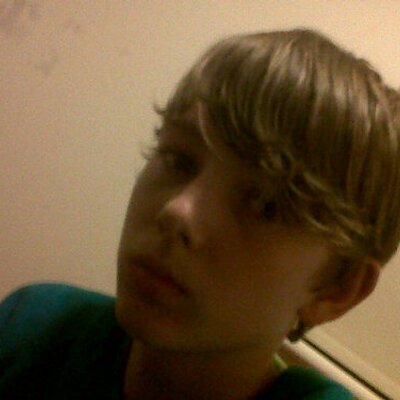 Profile Picture of Michael Cushion (@Cushion97) on Twitter
