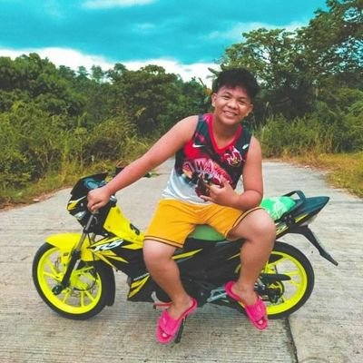 Profile Picture of John Pilon (@vul37GUWm7JVRLi) on Twitter