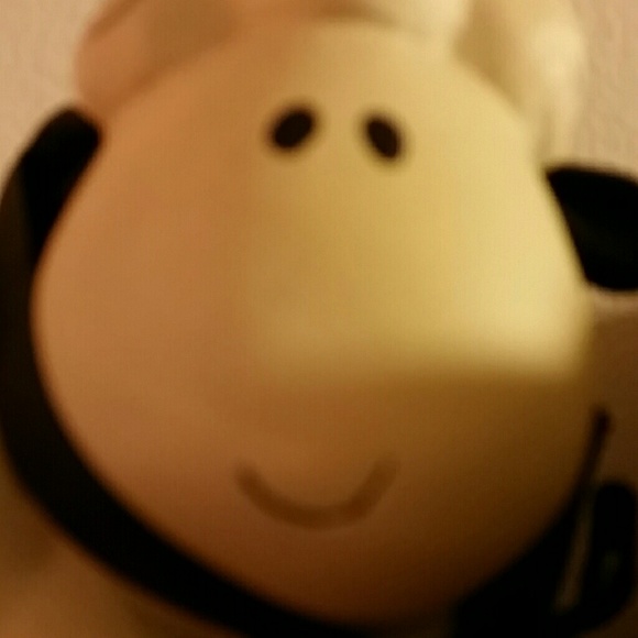 Profile Picture of Nicole Wegrzyniak (@nicoleewegrzyn) on Poshmark