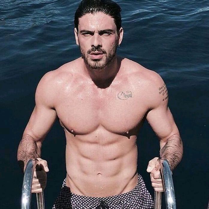 Profile Picture of Fausto.joaquin (@fausto.joaquin) on Tiktok