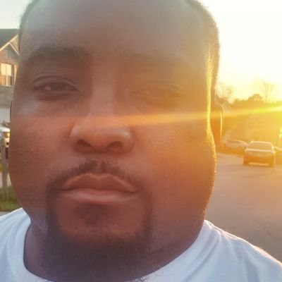 Johnathan R. Stowe - Twitter Profile Picture of Johnathan R. Stowe (@HARDWORK_J) on Twitter