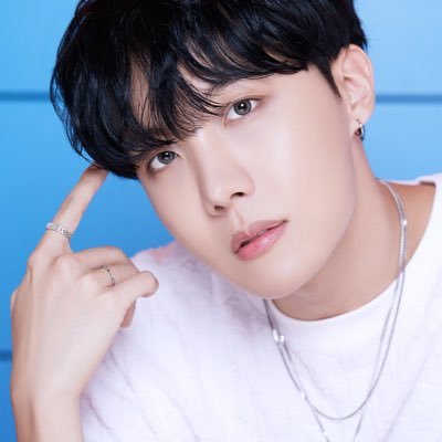 Profile Picture of Angel⁷ 🔞💜🐿🐹🐱🐨 (@HobiJinYoonJoon) on Twitter