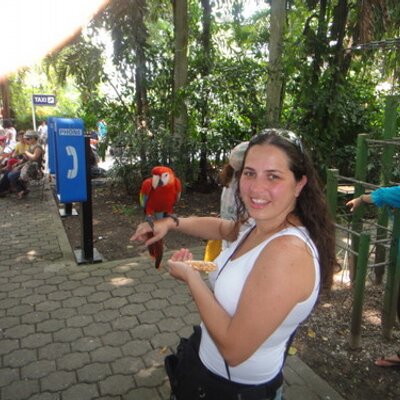 Profile Picture of Elizabeth (@ElizabethCastro) on Twitter