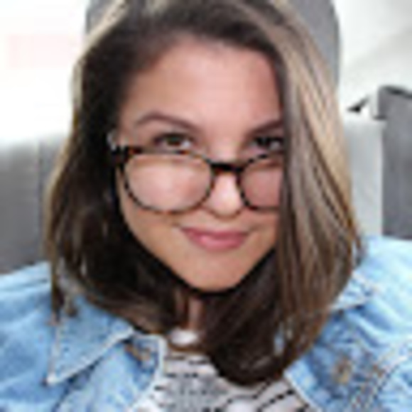 Profile Picture of Grace Mincarelli (@gminc) on Poshmark