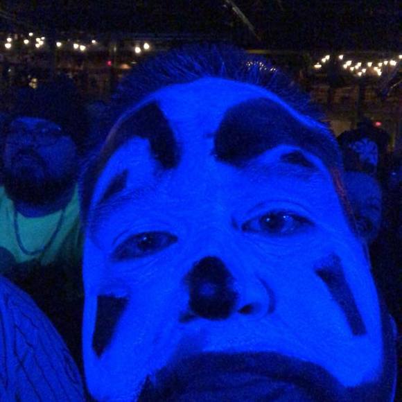Profile Picture of Joe Macias (@jolisem) on Poshmark