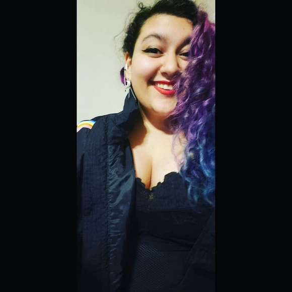 Anuradha Shivanie - Poshmark Profile Picture of Anuradha Shivanie (@radsmaster3000) on Poshmark