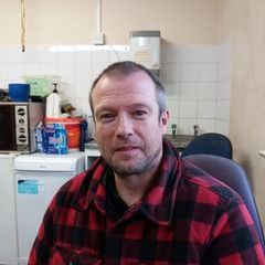 Profile Picture of Ralph Earnshaw (@ralphearnshaw) on Tiktok