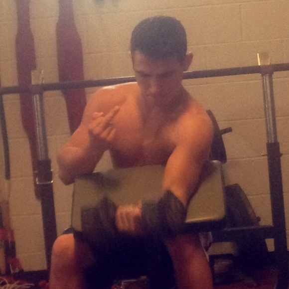 Profile Picture of Travis Fielding (@travis61) on Poshmark