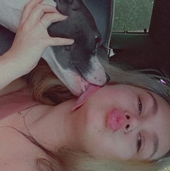 Profile Picture of Serenity Blagg (@serenityblagg) on Poshmark
