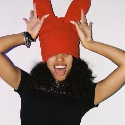 Profile Picture of Theo James’ Washcloth. (@drizzyxcole) on Twitter