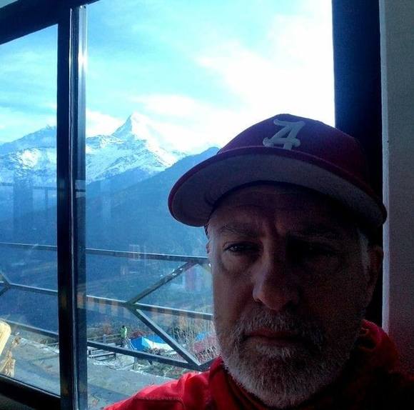 Profile Picture of Mike Morrow (@10mnmz) on Poshmark