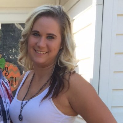 Profile Picture of Jessica Weems (@jess_weems) on Twitter