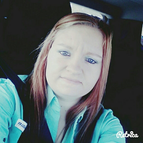 Profile Picture of Jessica Rust (@jesscne123) on Poshmark