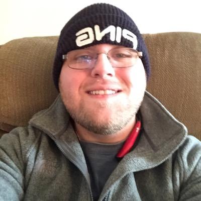 Profile Picture of Daniel Blazer (@blaze2387) on Twitter