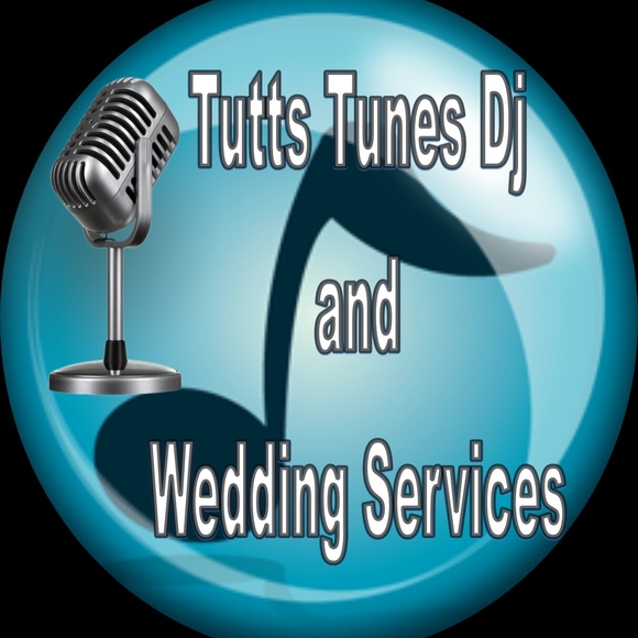 Profile Picture of John Tuttle (@tuttstunes) on Poshmark