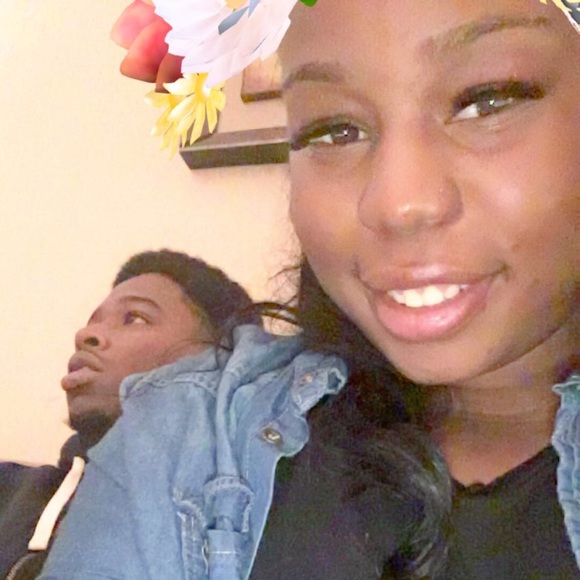 Profile Picture of Atavia Harper (@aharper123) on Poshmark