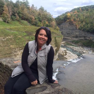 Profile Picture of Kris Helfeldt (@KrisHelfeldt) on Twitter