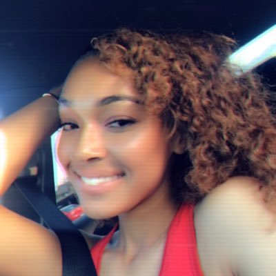 Profile Picture of Ly$ha (@alyshamonet) on Twitter