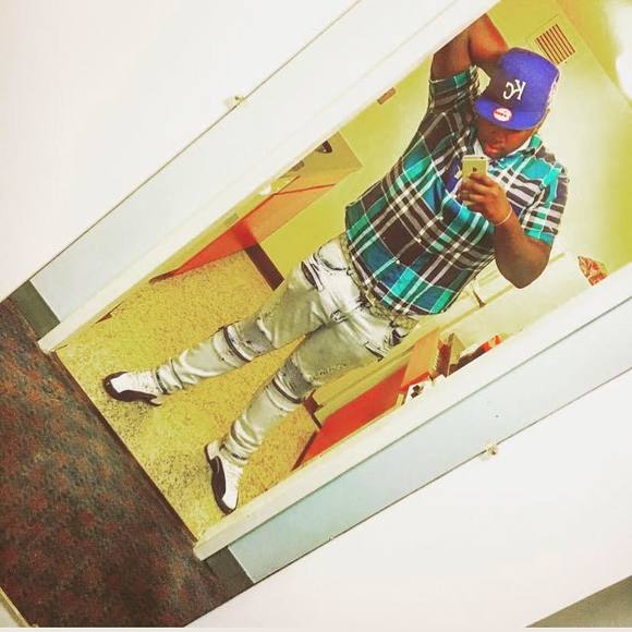 Profile Picture of Nicholas Clark (@kidwavey135) on Poshmark