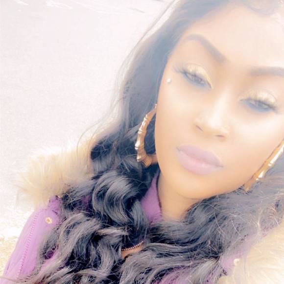 Profile Picture of Shan Shan (@s_shan) on Poshmark