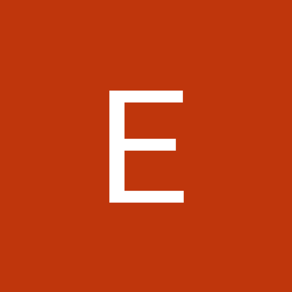 Profile Picture of Eileen Cushing (@cushingeb) on Poshmark