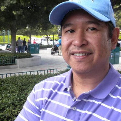 Profile Picture of Richard Soriano (Merry Christmas!) (@WritesNCodes) on Twitter