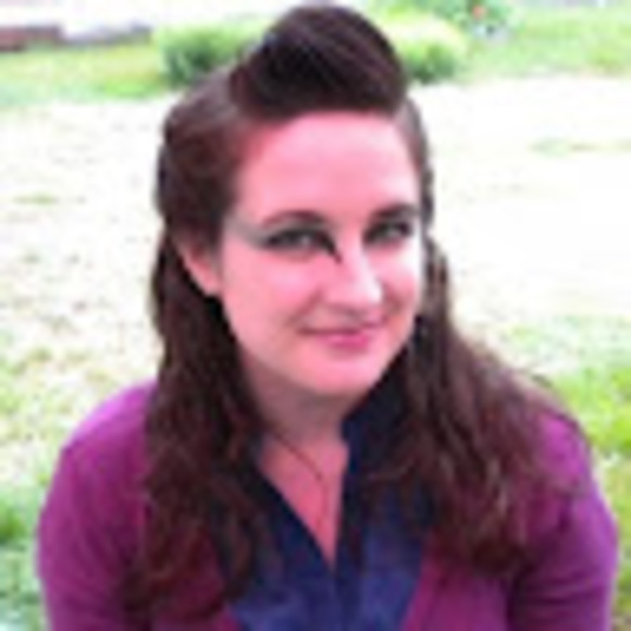 Profile Picture of Heather Guglielmo (@gugiebug83) on Poshmark