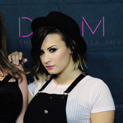 Profile Picture of Dems (@azalea_lovato) on Twitter