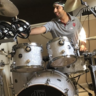 Profile Picture of Rohit Devnani (@RoRo_Nani) on Twitter