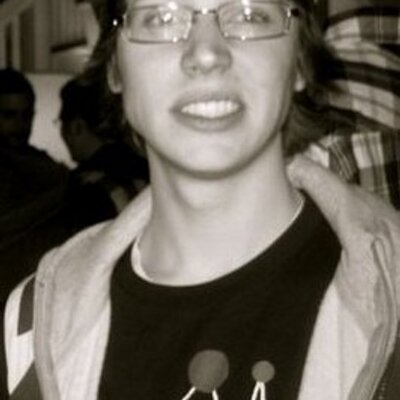 Profile Picture of Andy Dreher (@ChronicDandeleo) on Twitter