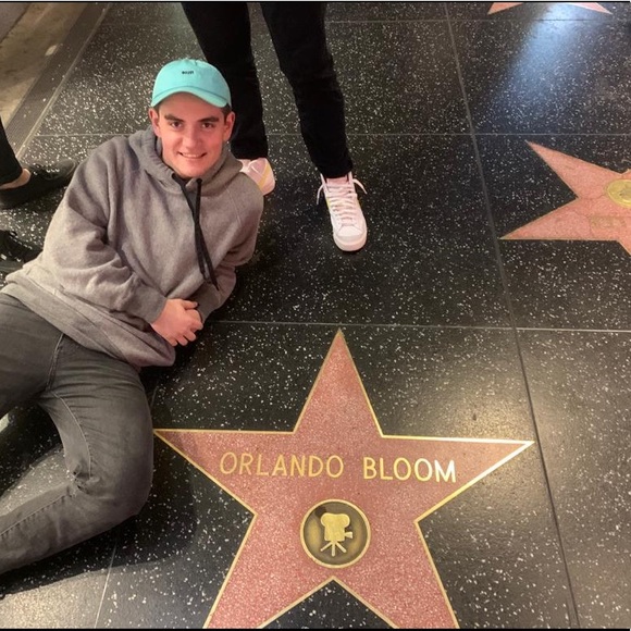 Profile Picture of Orlando Figus (@orlandofigus) on Poshmark