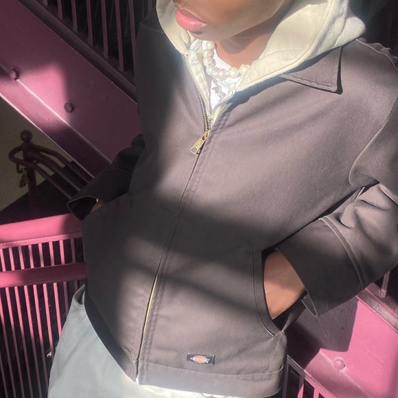 Profile Picture of Christian Treadway (@christiantreadw) on Poshmark