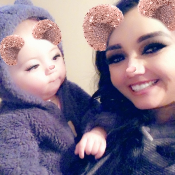 Profile Picture of Cassandra Beltran (@cassiebeltran) on Poshmark