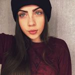 Profile Picture of Alexa Mackenzíe (@whos_am23) on Instagram