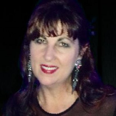 Profile Picture of Nancy Bell (@nancyfancyfree) on Twitter