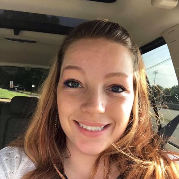 Profile Picture of Erika Conway (@econway2017) on Poshmark