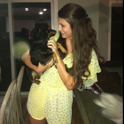 Profile Picture of Lindsey McAnulty (@lindseymac93) on Twitter