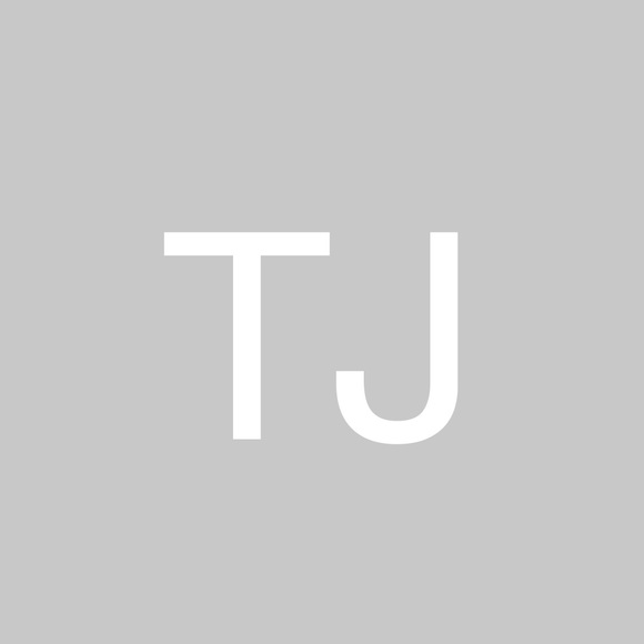 Profile Picture of Tamara Jungenberg (@badasstam) on Poshmark