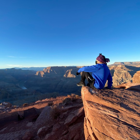 Profile Picture of Milandro Gamella (@milandrogamella) on Poshmark