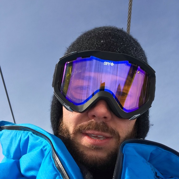 Profile Picture of Sean Newbrey (@seannewbrey) on Poshmark