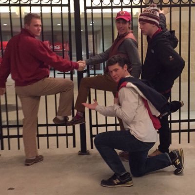 Profile Picture of Brett Barker (@brettbarker10) on Twitter