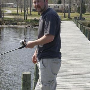 Profile Picture of Larry Sutton (@larrylove28) on Myspace