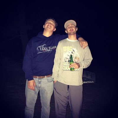 Profile Picture of Zach Knott (@ttonkhcaz) on Twitter