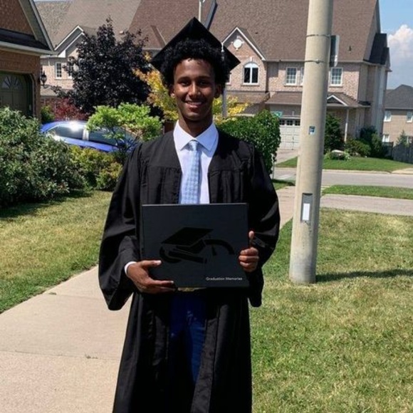 Profile Picture of Adil Ibrahim (@adasomod) on Poshmark