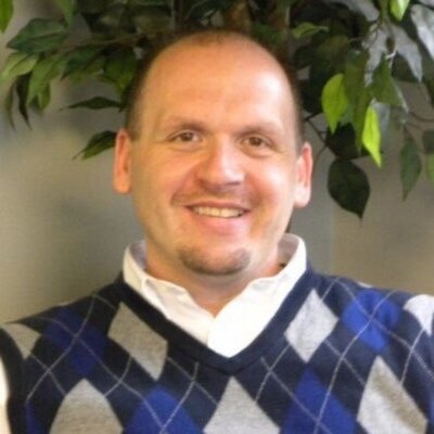 Profile Picture of Dave Adamczyk (@michclaims) on Twitter