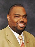 Profile Picture of Dwight M. Bullardon Wikipedia