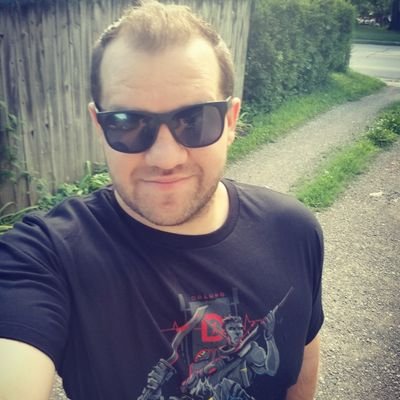 Profile Picture of Jason Vine (@H0m3st4r) on Twitter