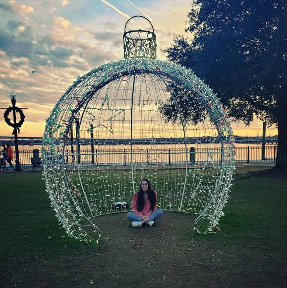 Emily Arcudi - Poshmark Profile Picture of Emily Arcudi (@arcudisince96) on Poshmark