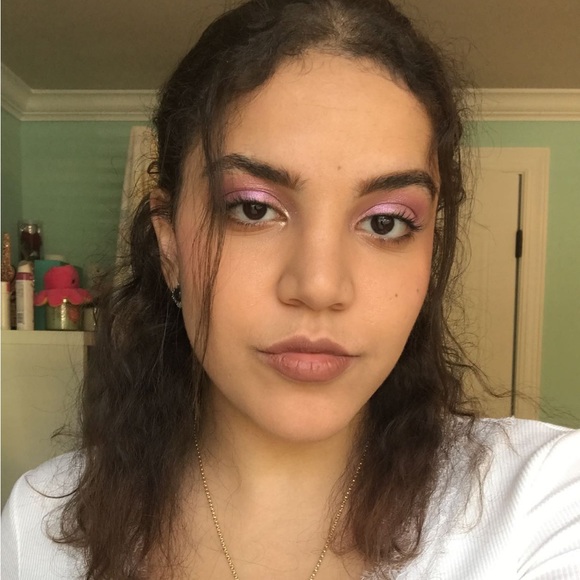 Hagar Sadek - Poshmark Profile Picture of Hagar Sadek (@hasadek) on Poshmark